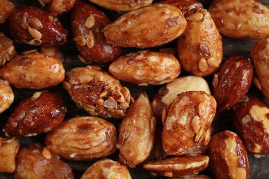 Honey Roasted Almonds with Sesame
